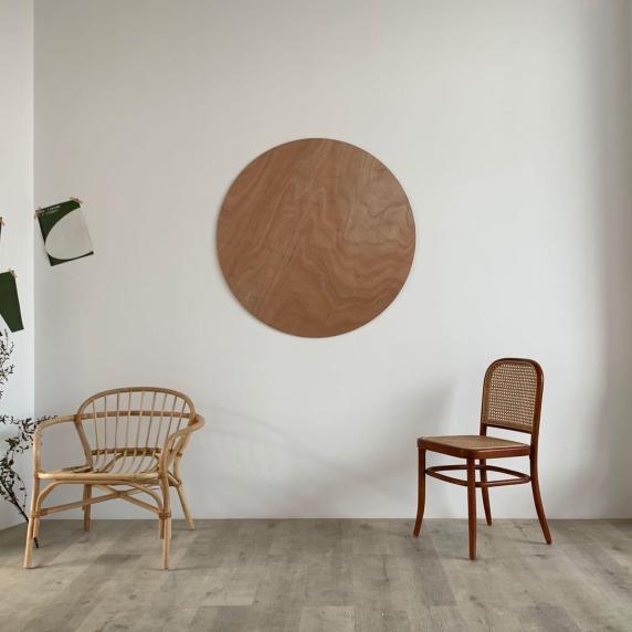 森系水泥地白墙木质简约封面图